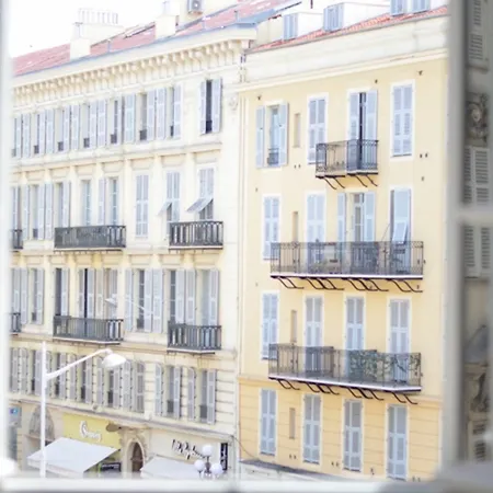 Centre Carre D'or Apartmán *