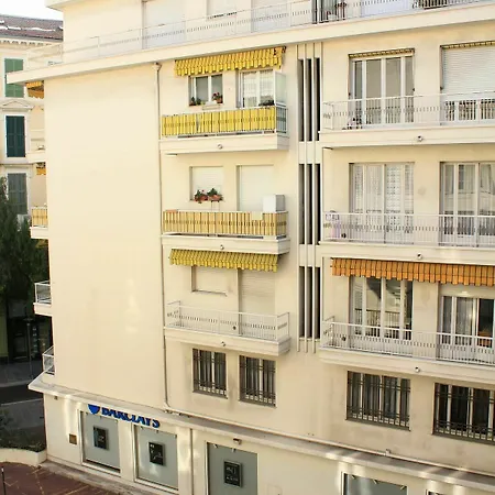 Centre Carré D’or Appartamento